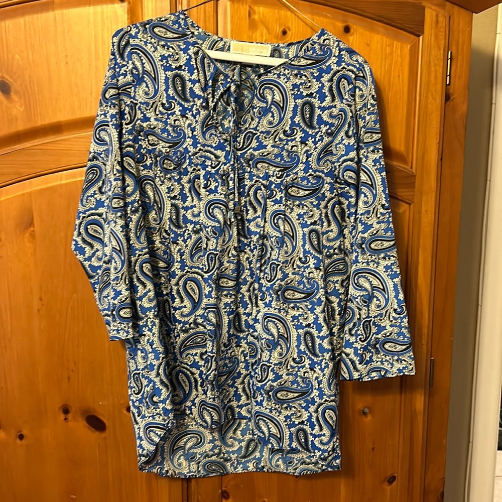Michael Kors 3/4 sleeve blouse navy, white, black